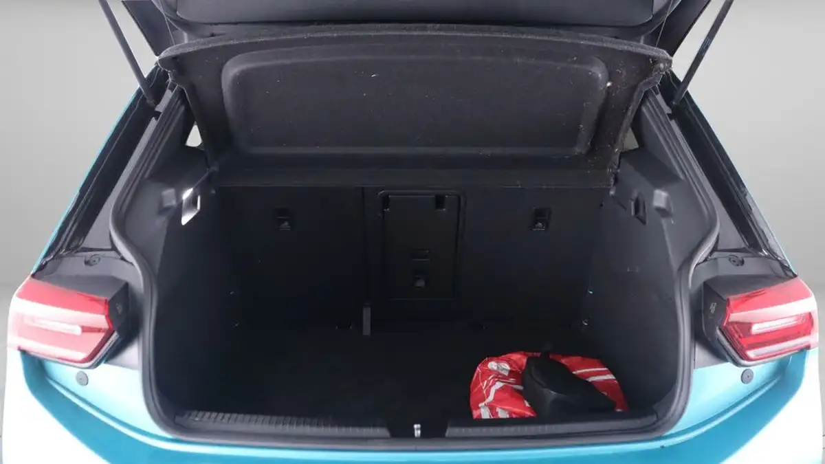 2020-volkswagen-id3-e-business-big-17