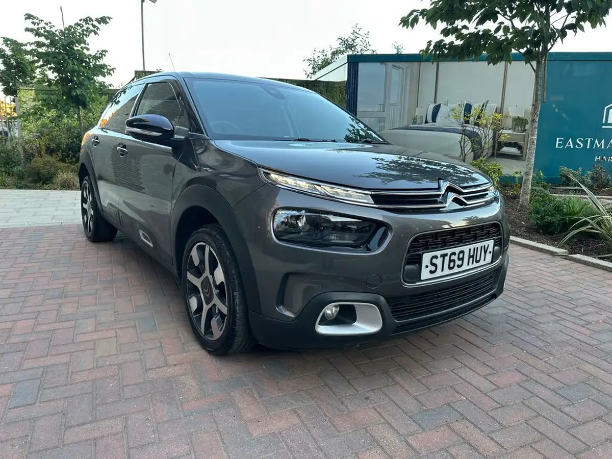 2019-citroen-c4-cactus-12-puretech-flair-130ps-eat6-big-10