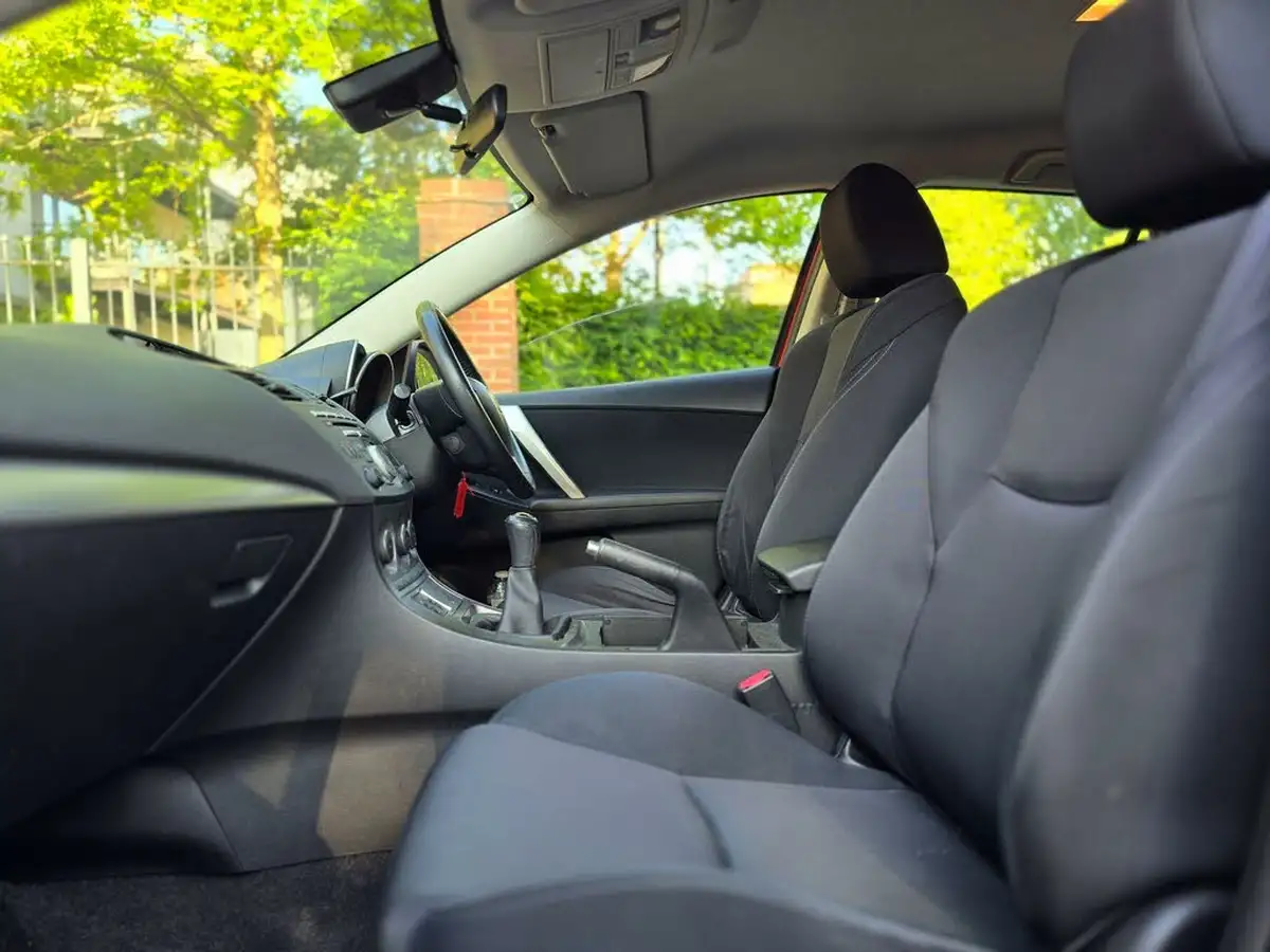 2011-mazda-mazda3-16-takuya-103bhp-big-8
