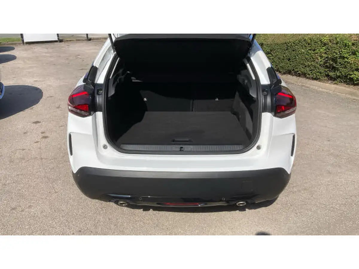 2023-citroen-c4-12-puretech-c-series-edition-big-3