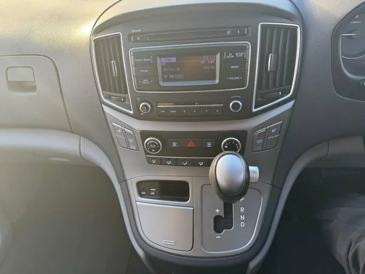 2018-hyundai-i800-25crdi-se-170ps-auto-big-4