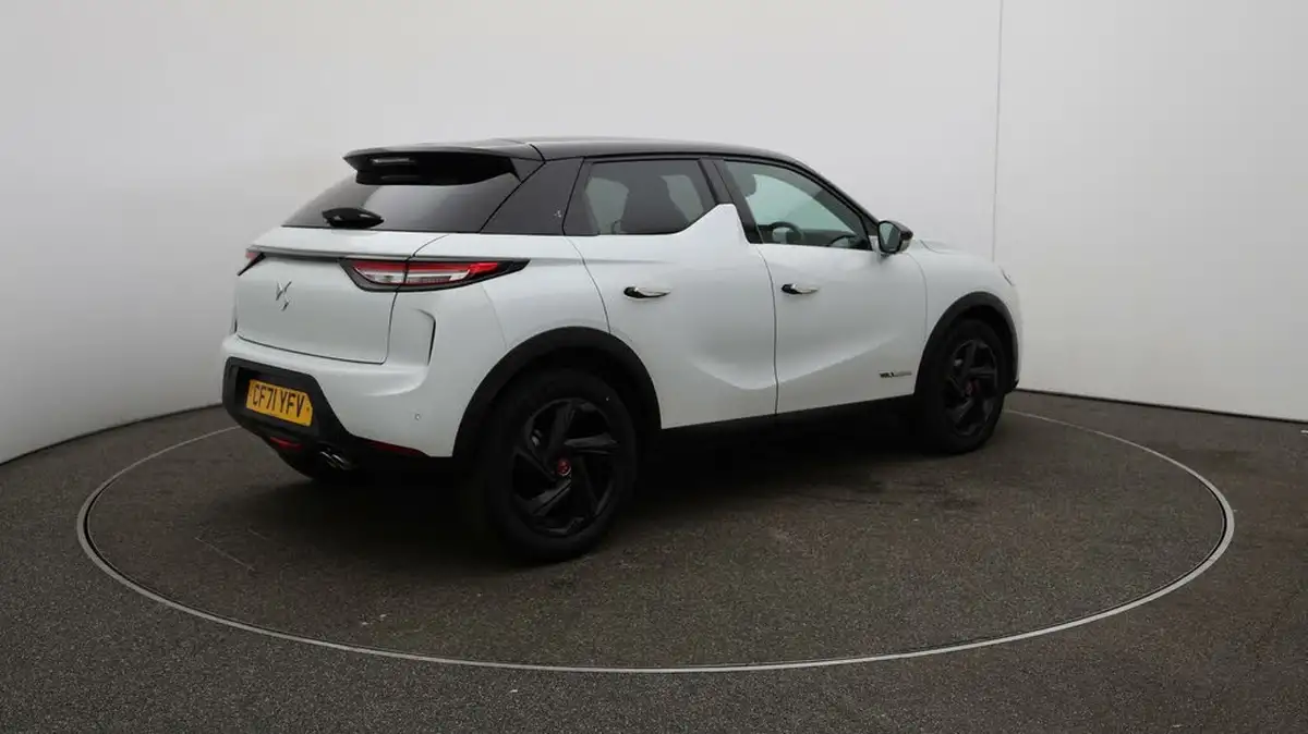 2022-ds-ds-3-crossback-12-puretech-performance-line-130ps-big-49