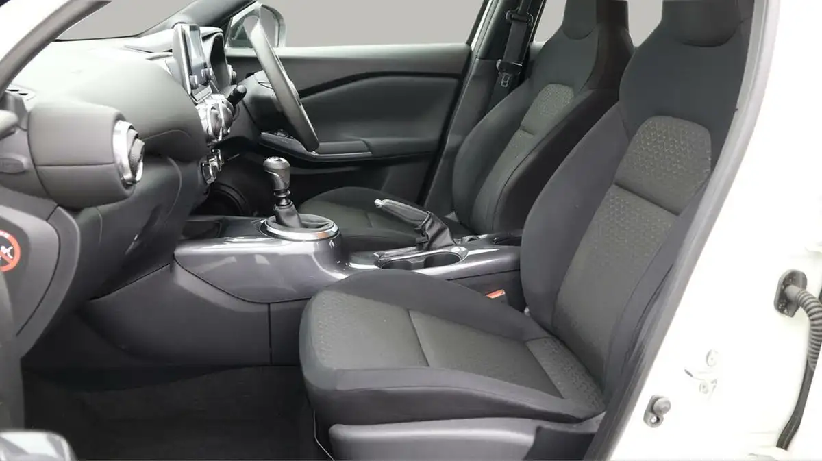 2019-nissan-juke-10-dig-t-acenta-big-13