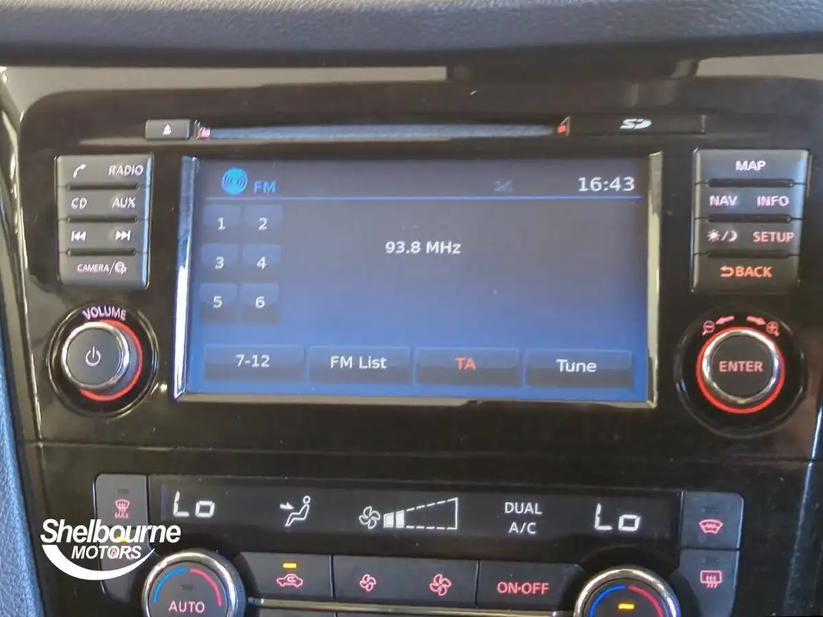 2019-nissan-qashqai-15dci-tekna-big-28