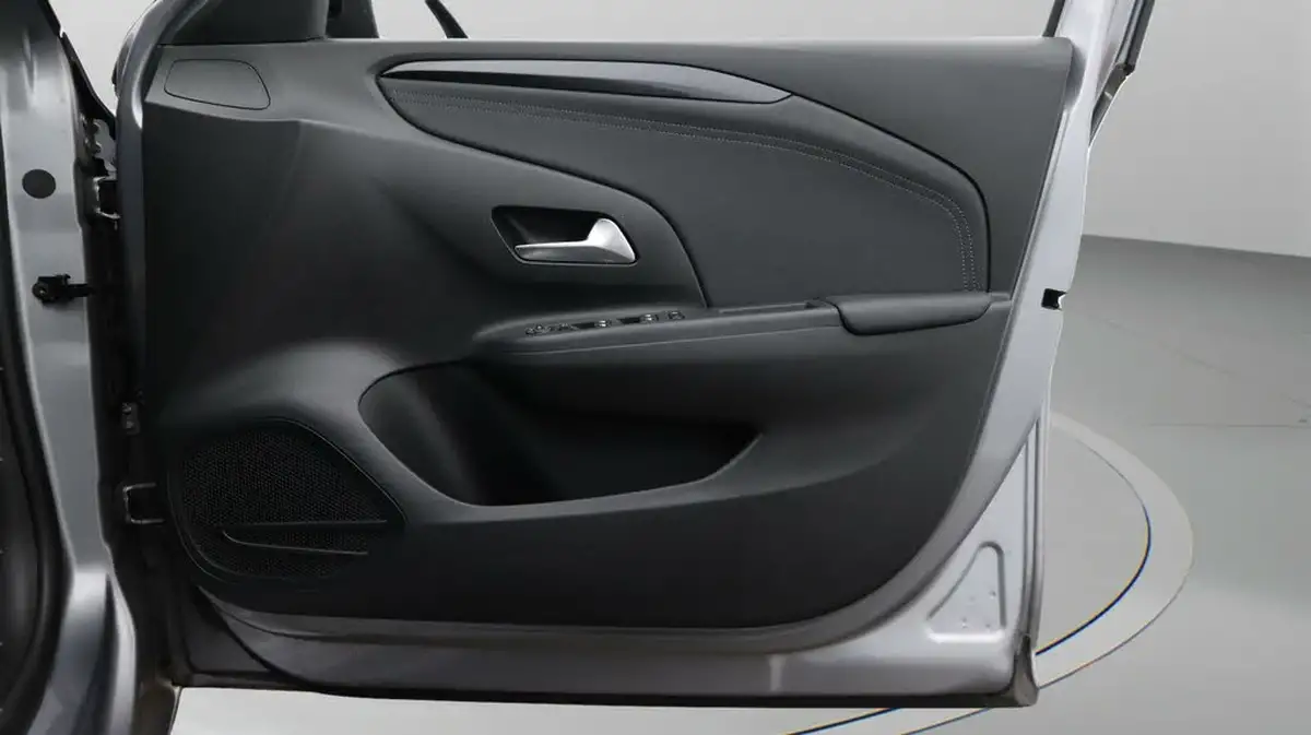 2021-vauxhall-corsa-12-turbo-elite-nav-big-15