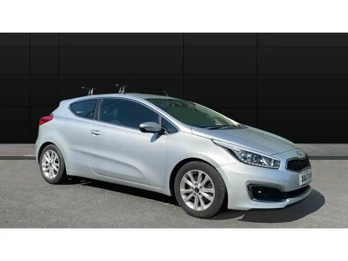 2017-kia-pro-ceed-16-gdi-2-big-0