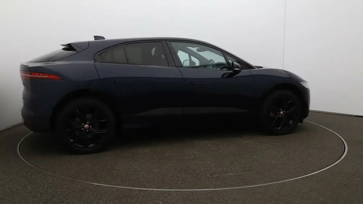 2022-jaguar-i-pace-ev400-hse-black-big-52