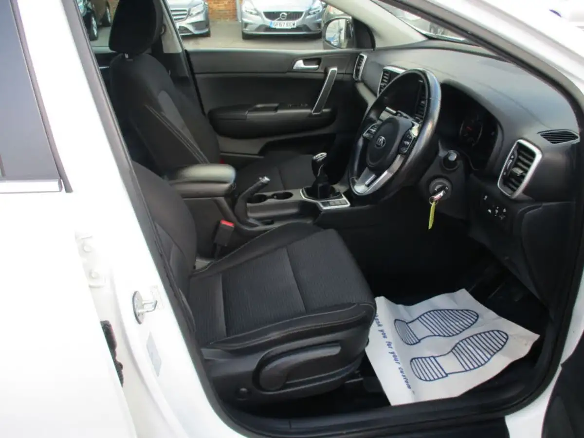 2021-kia-sportage-16-gdi-2-big-6