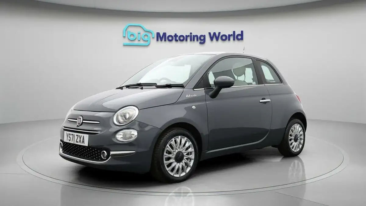 2022-fiat-500-10-dolcevita-big-2