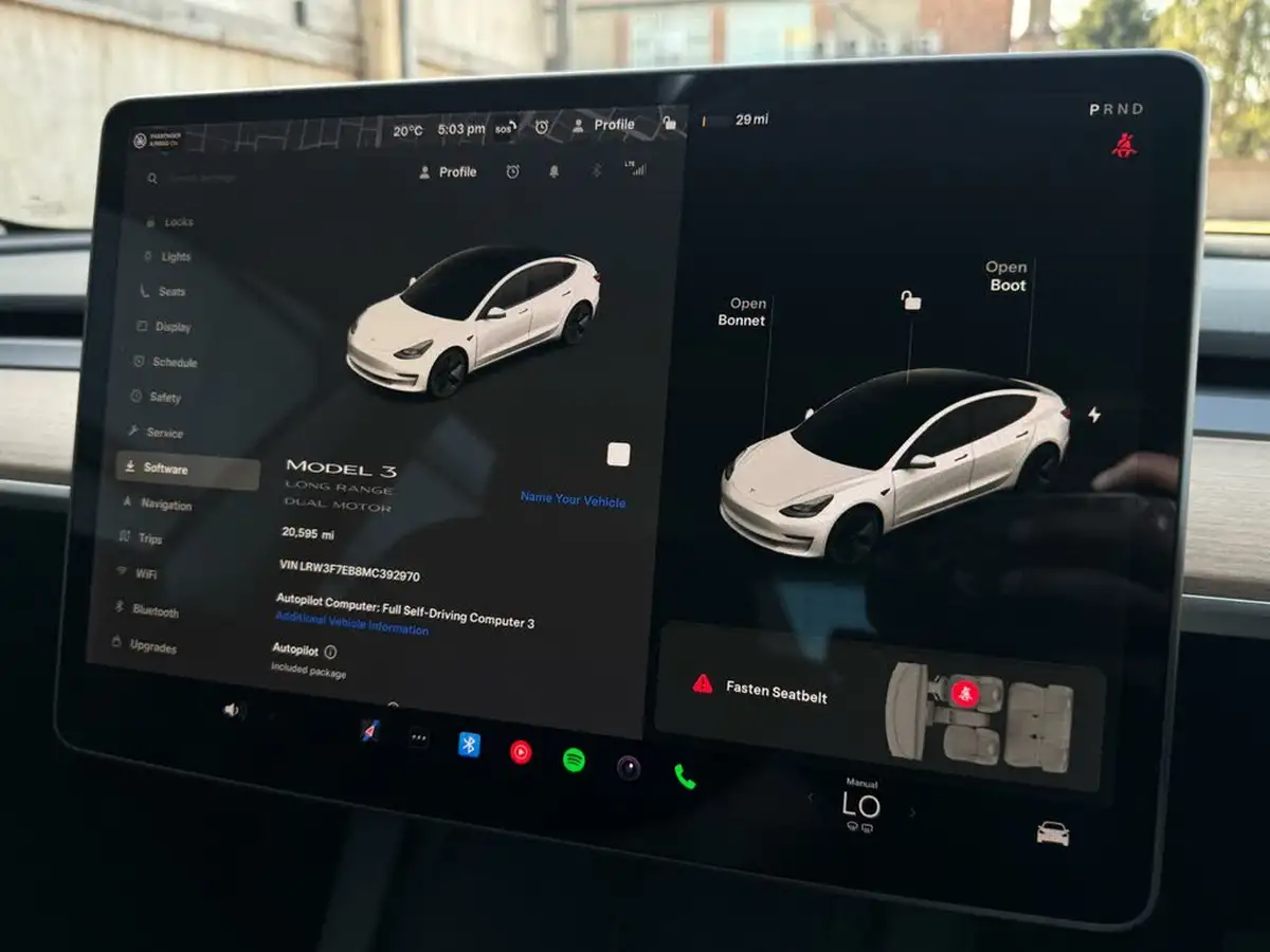 2021-tesla-model-3-e-long-range-awd-big-28