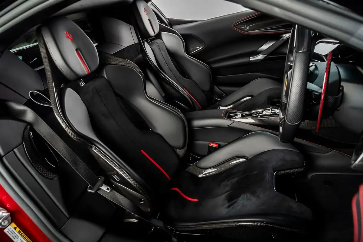 2021-ferrari-sf90-stradale-big-42