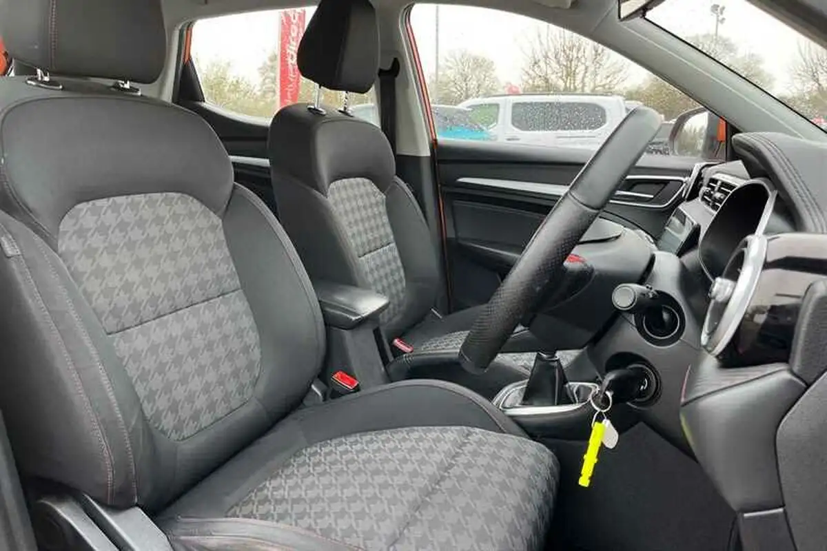2021-mg-zs-suv-15-vti-tech-excite-big-22