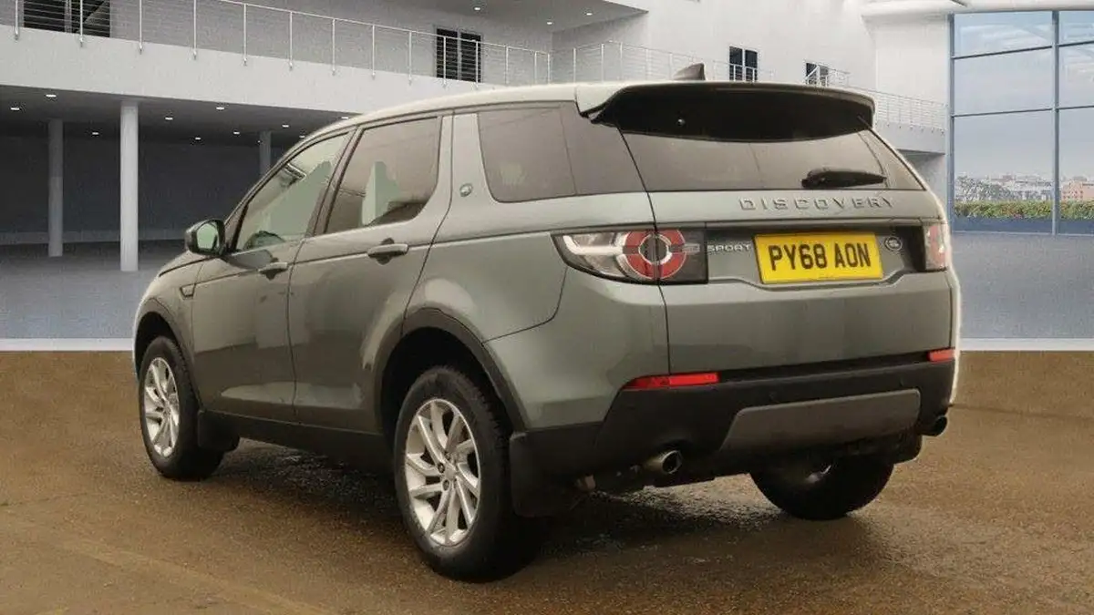 2018-land-rover-discovery-sport-20-si4-se-big-2