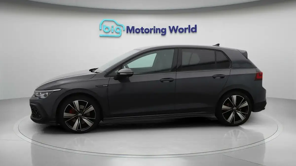 2022-volkswagen-golf-20tdi-gtd-big-4