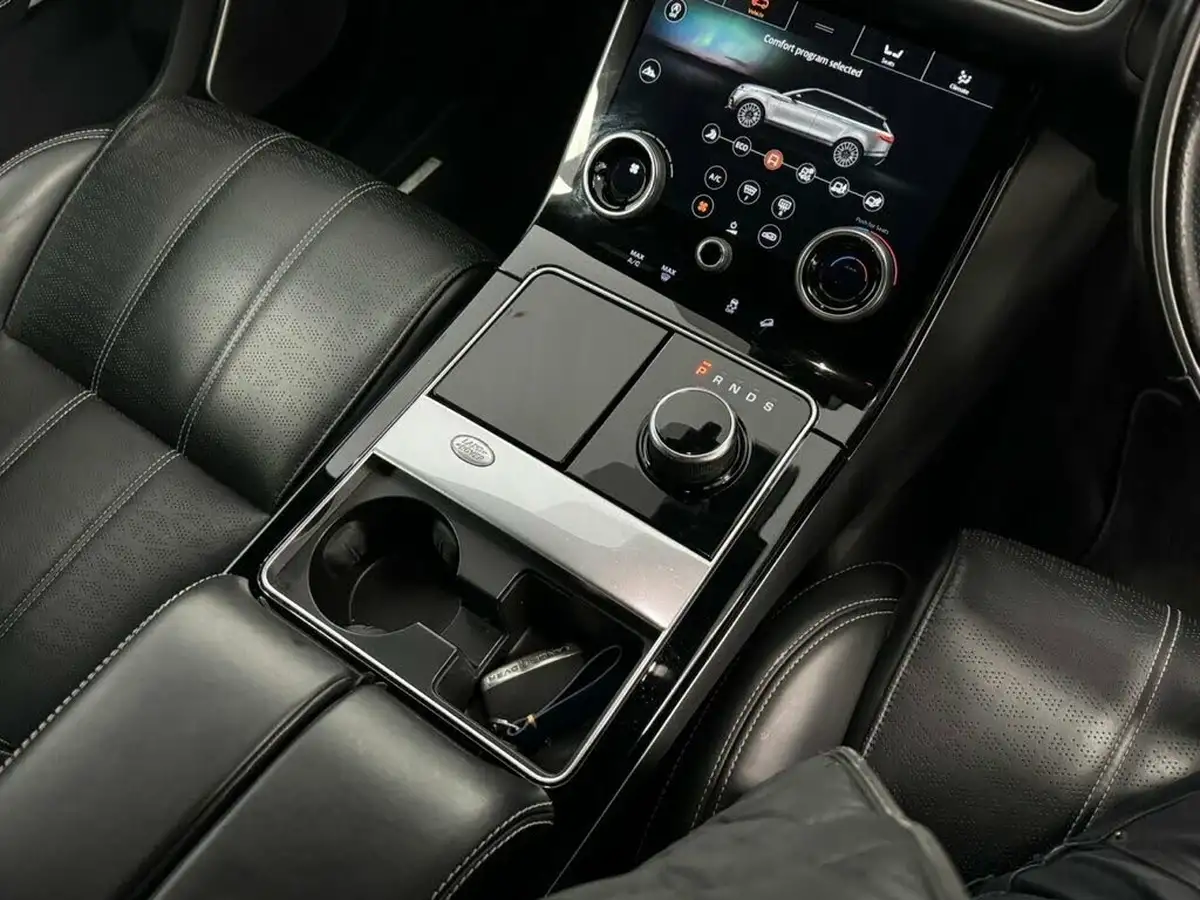 2018-land-rover-range-rover-velar-20-d240-r-dynamic-hse-ss-big-37