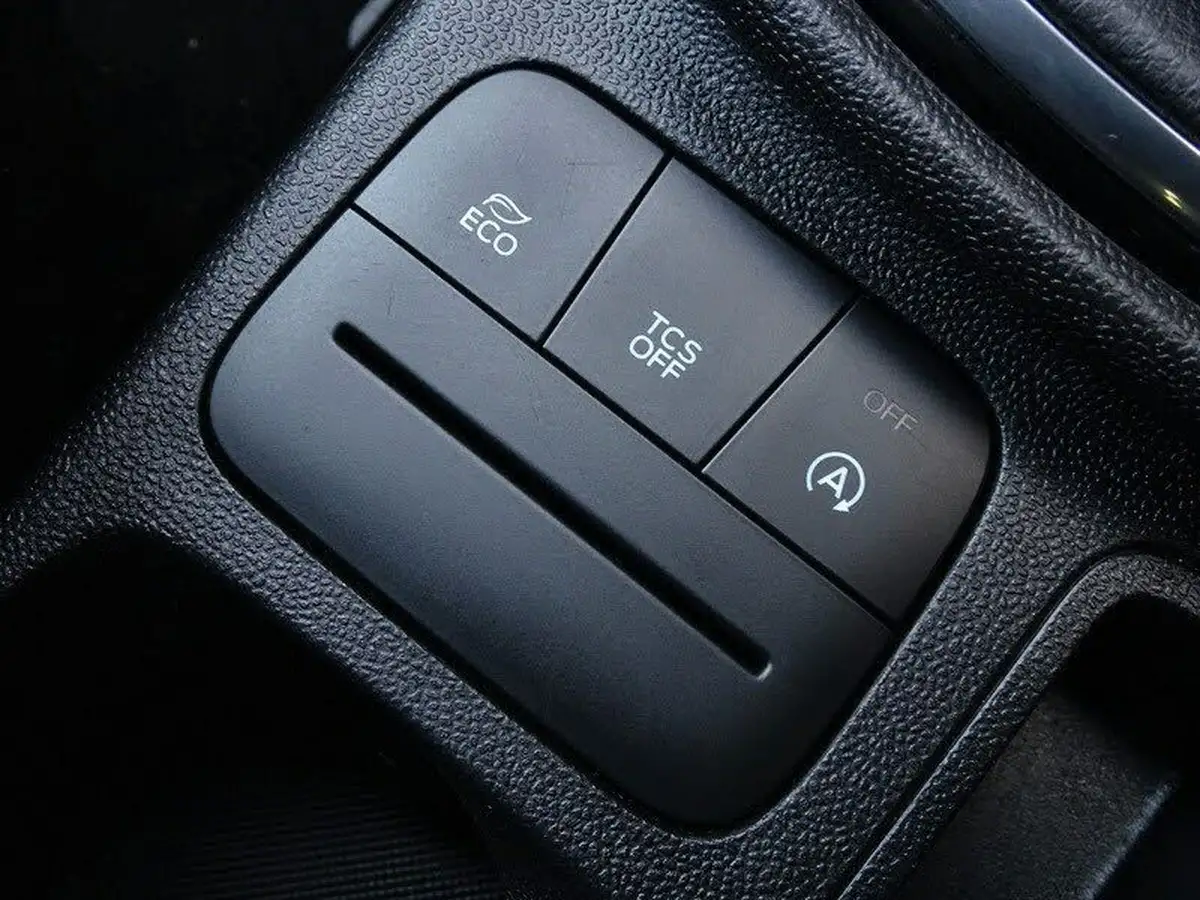2018-ford-fiesta-10t-zetec-5d-big-25