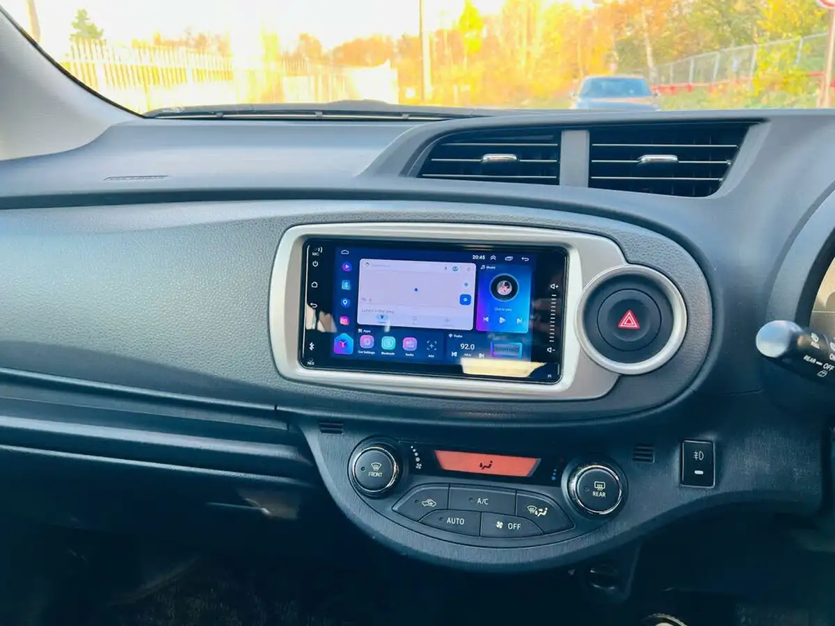2013-toyota-yaris-133-tr-5d-m-drive-s-big-13