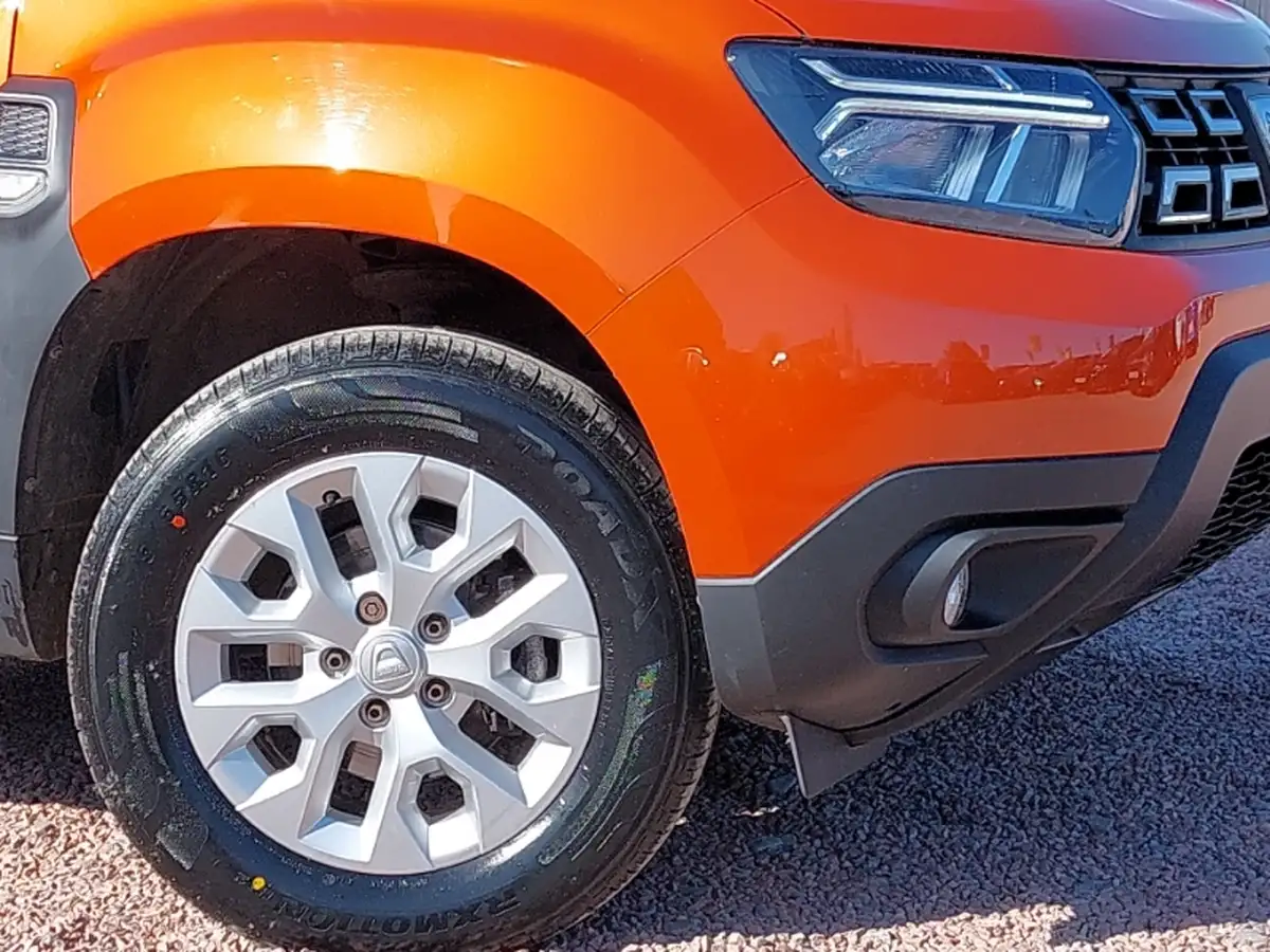 2022-dacia-duster-10-tce-comfort-90hpeu6d-4x2-window-van-big-8