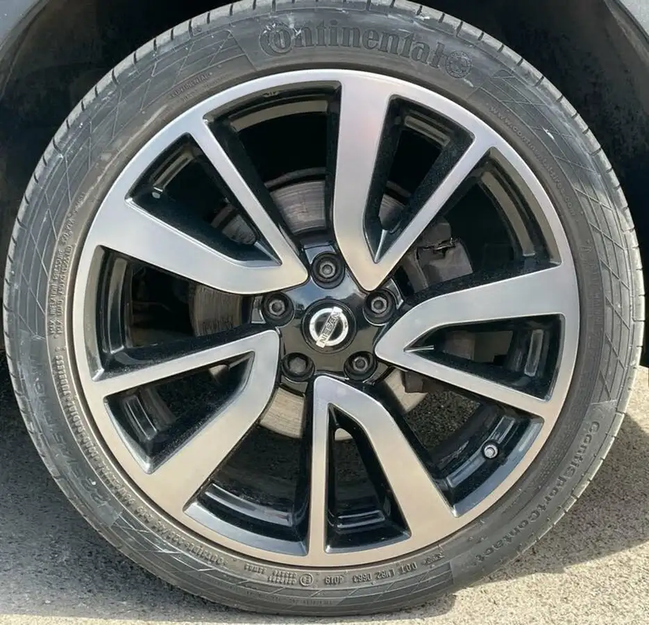 2015-nissan-qashqai-15dci-tekna-big-18