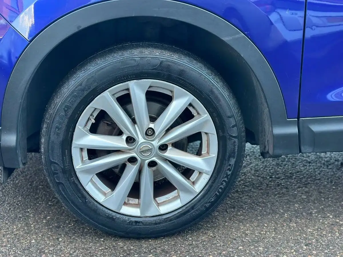 2014-nissan-qashqai-12-acenta-big-48