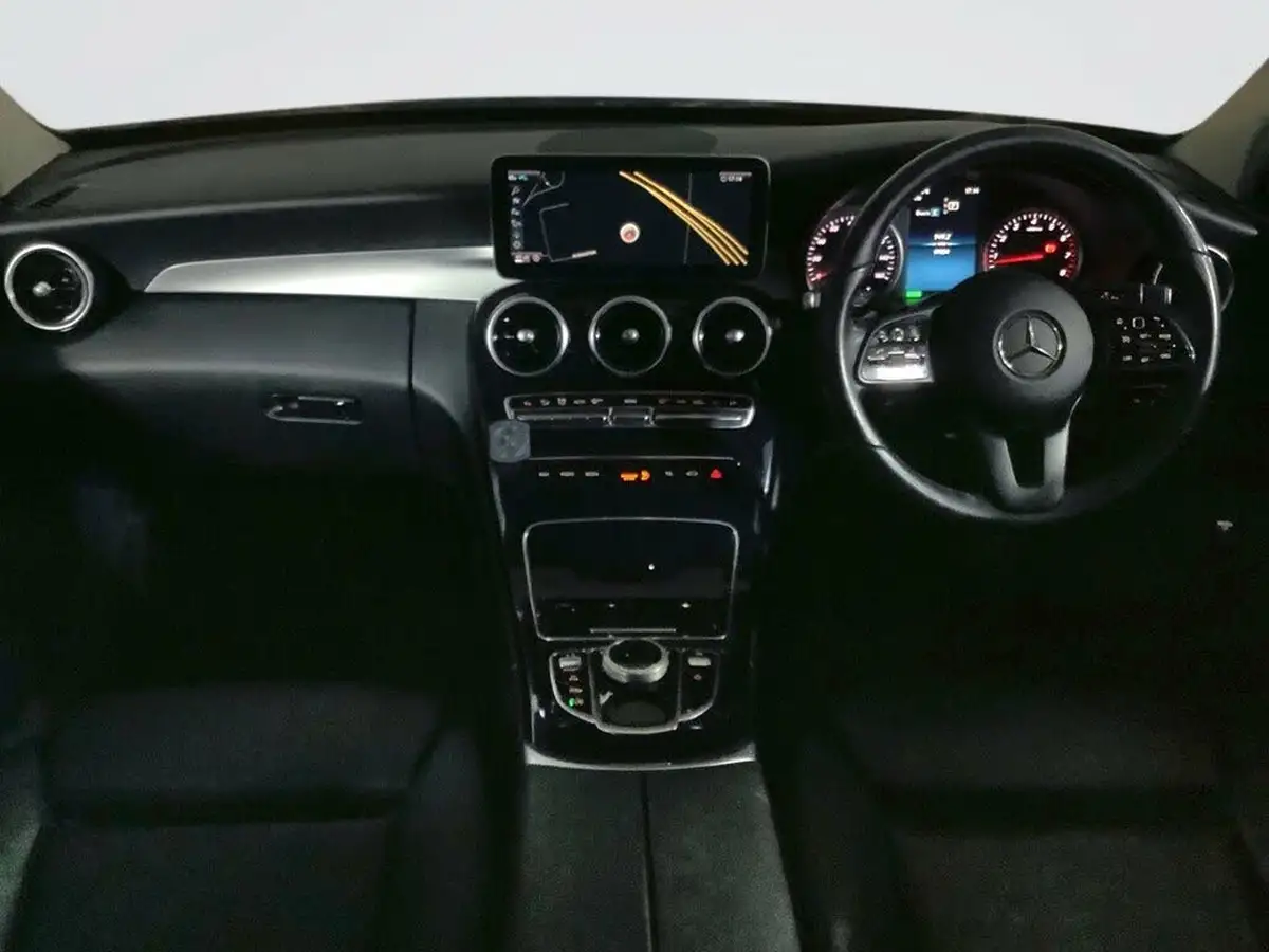 2018-mercedes-benz-c-class-15-c200-se-estate-5d-big-2