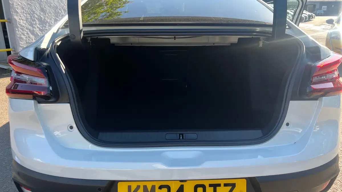 2024-citroen-c4-x-12-puretech-max-130ps-ss-eat8-big-18