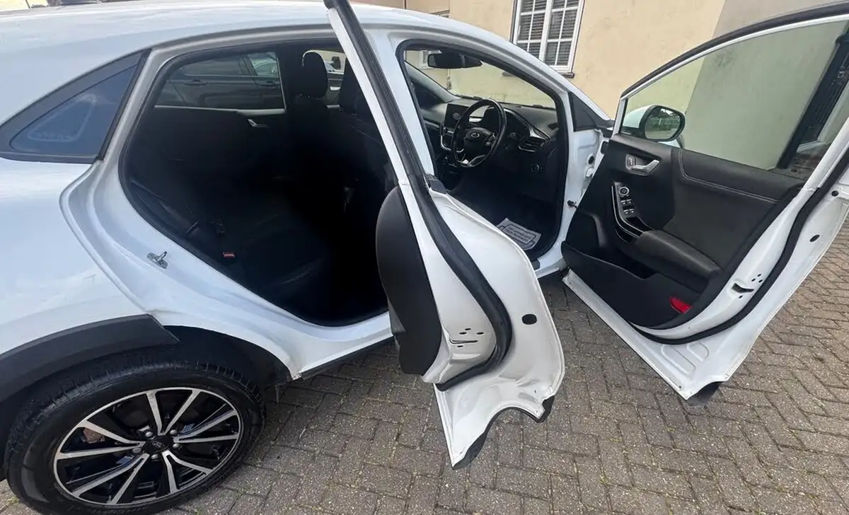 2020-ford-puma-big-17
