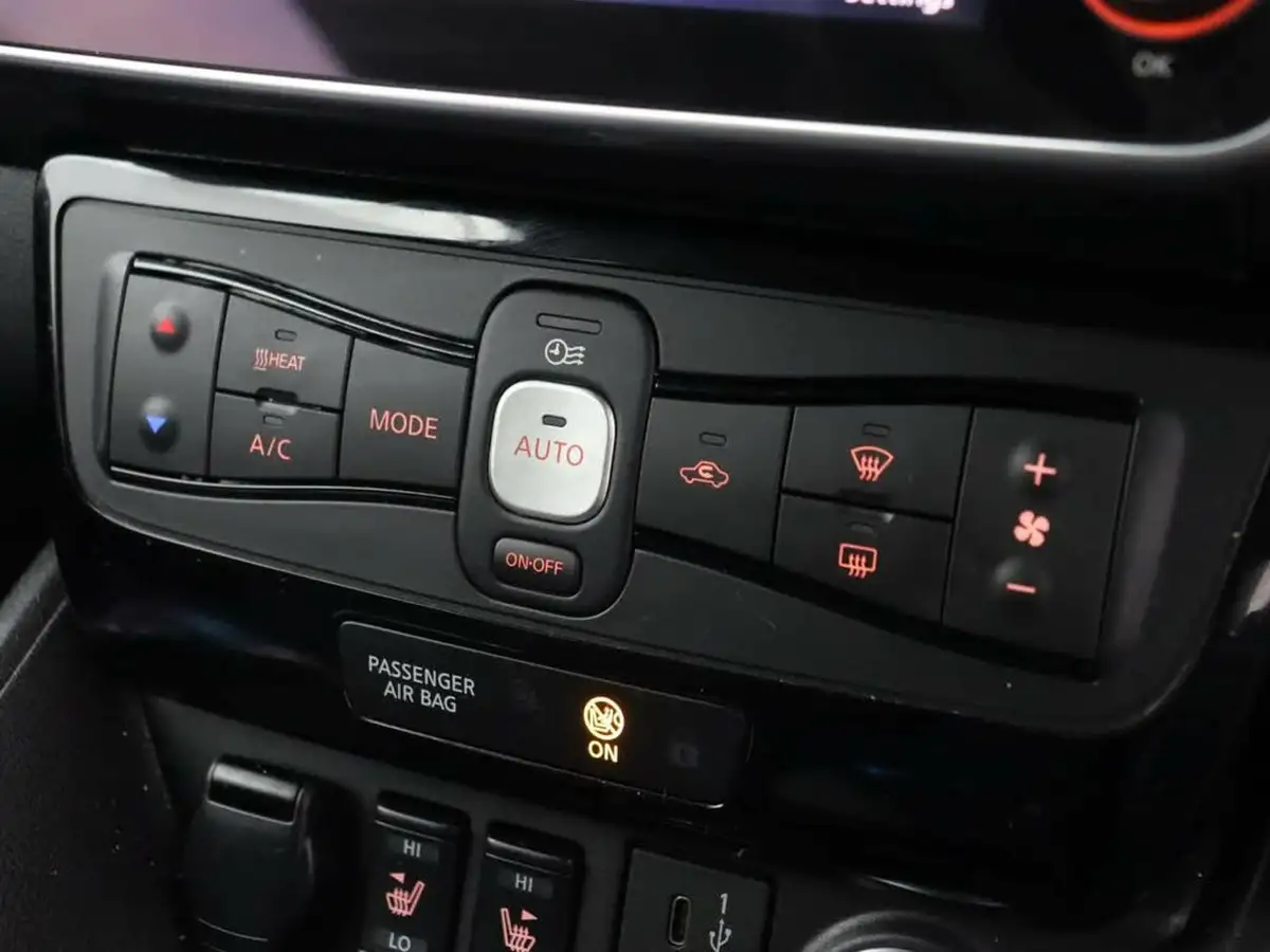 2024-nissan-leaf-e-n-connecta-39kwh-big-27