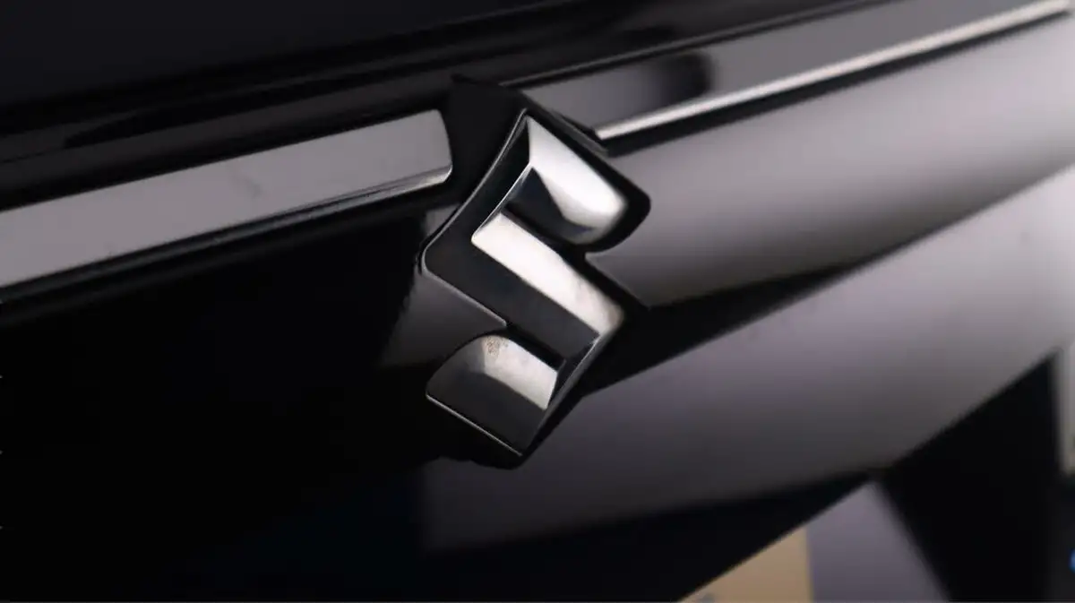 2022-suzuki-s-cross-14-boosterjet-motion-big-20