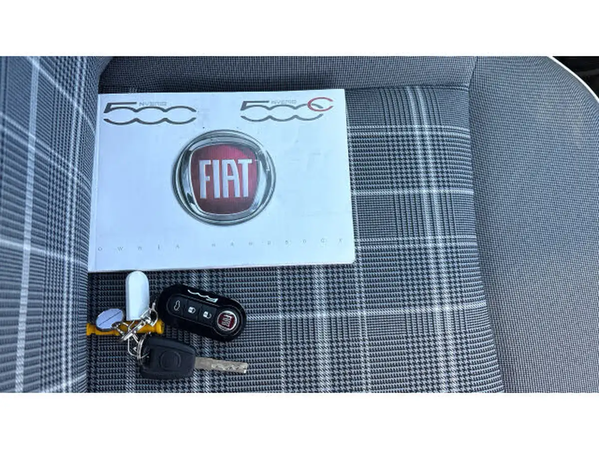 2020-fiat-500-10-lounge-big-18