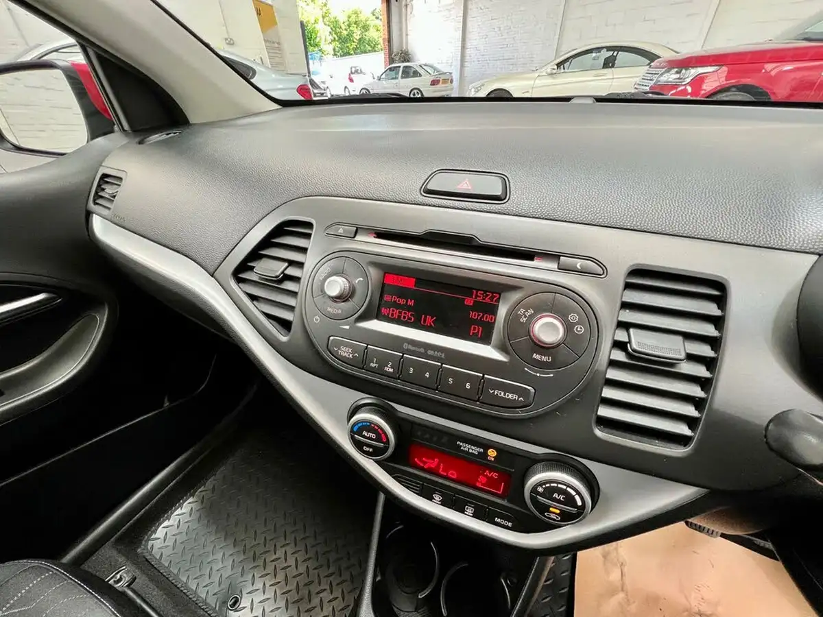 2015-kia-picanto-125-picanto-2-isg-big-29