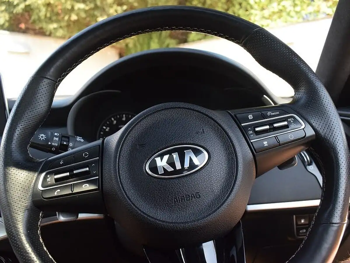 2019-kia-stinger-33-t-gdi-gt-s-365bhp-big-23