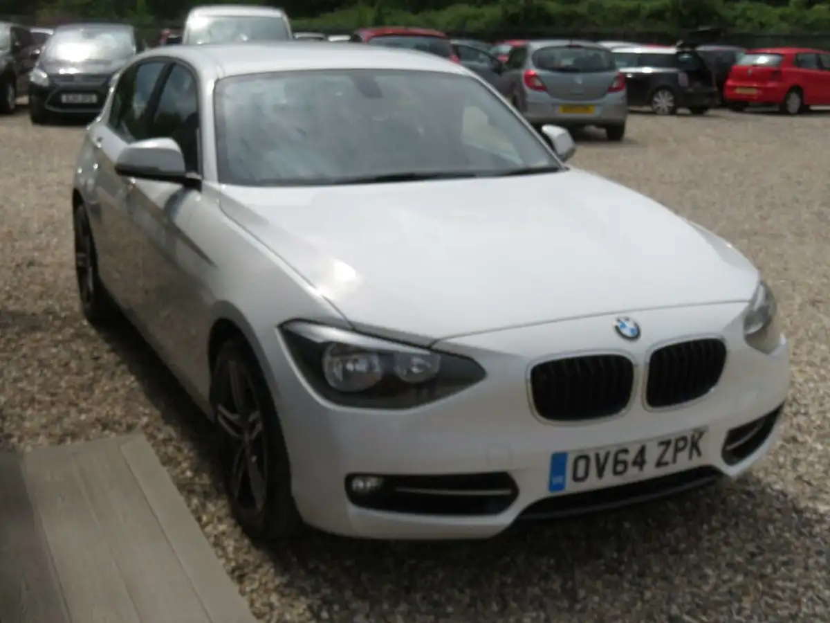 2014-bmw-1-series-20td-116d-sport-116bhp-ss-sports-hatch-5d-big-29