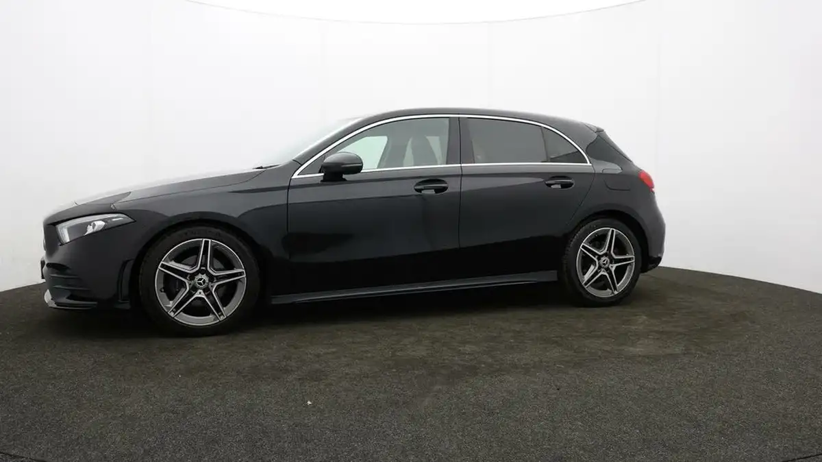 2019-mercedes-benz-a-class-13-a200-amg-line-executive-hatchback-5d-7g-dct-big-62