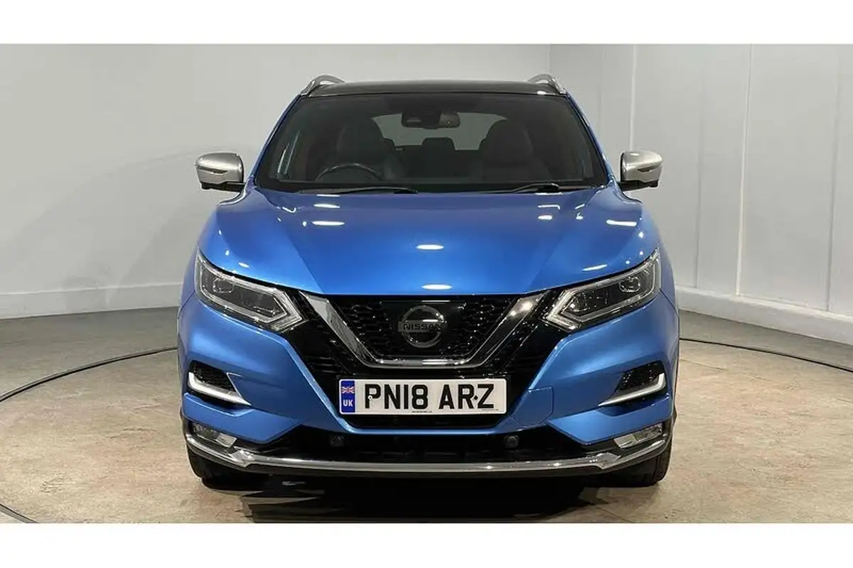 2018-nissan-qashqai-12-dig-t-tekna-xtronic-cvt-big-2