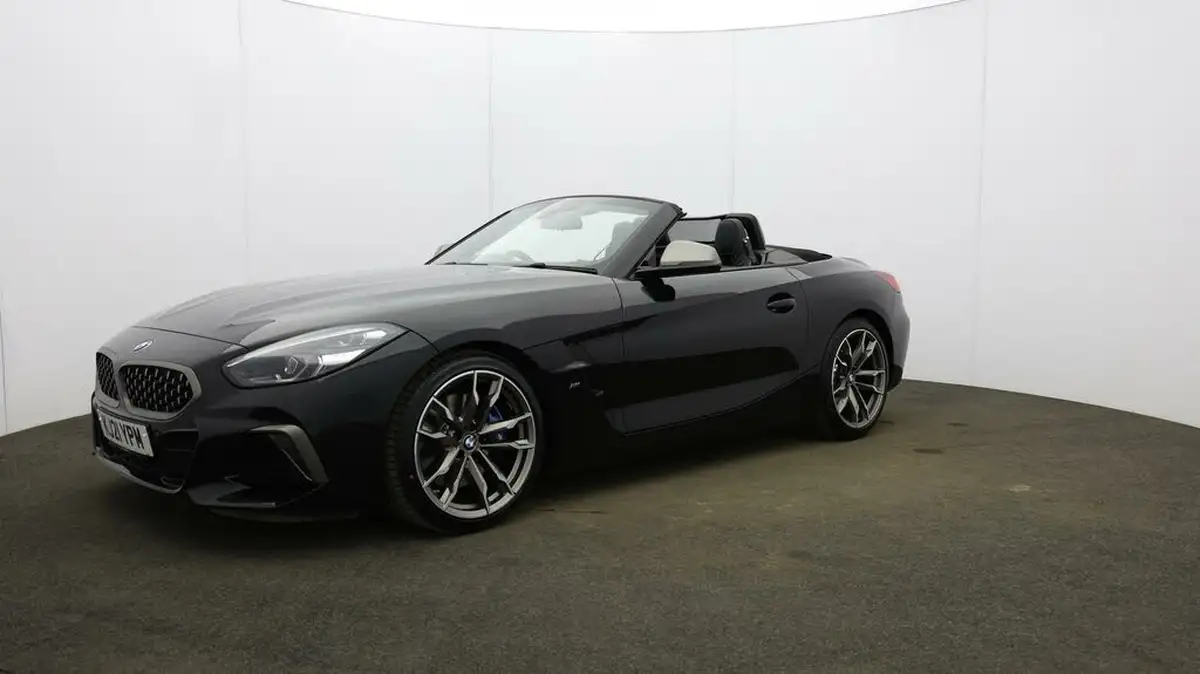 2021-bmw-z4-30-m40i-big-36