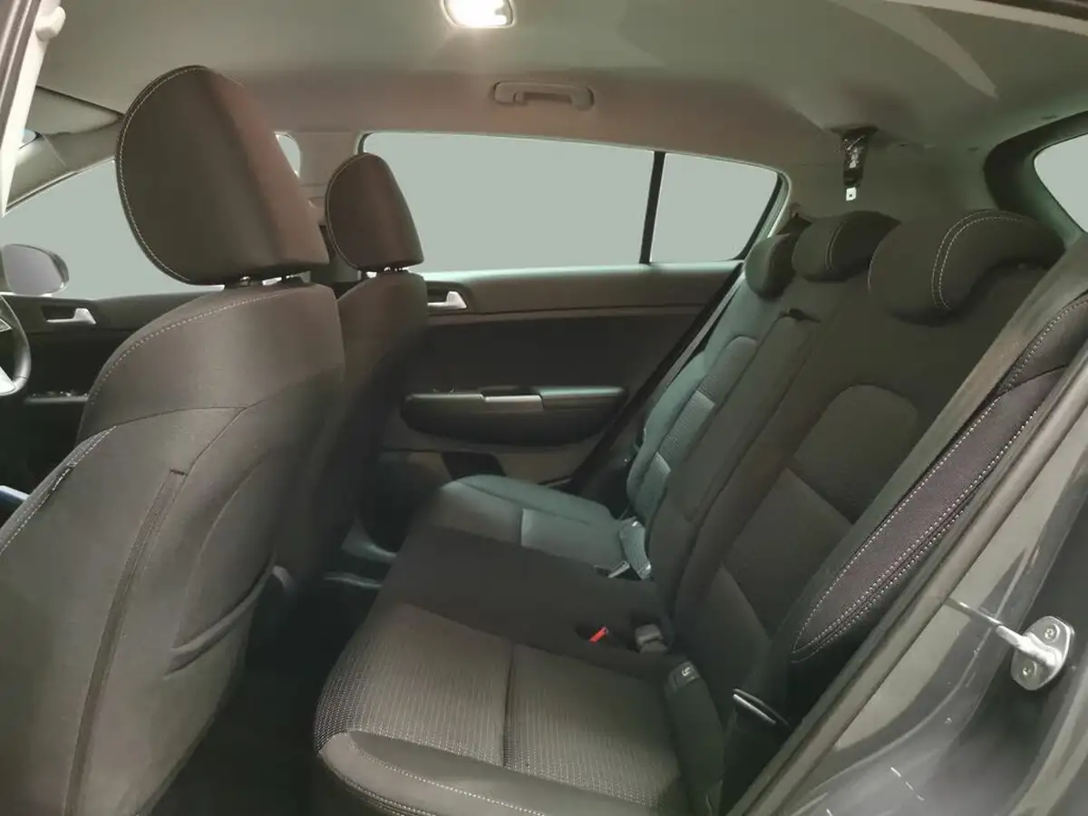 2021-kia-sportage-16-gdi-2-big-33