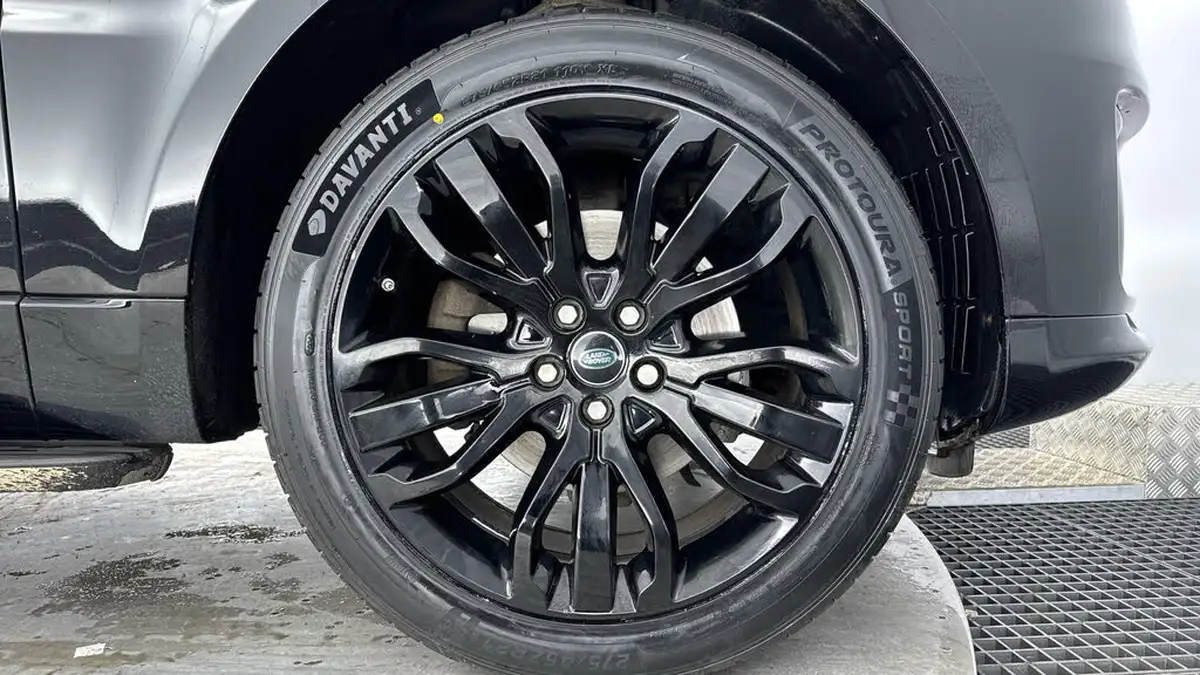 2019-land-rover-range-rover-sport-20si4-hse-big-27