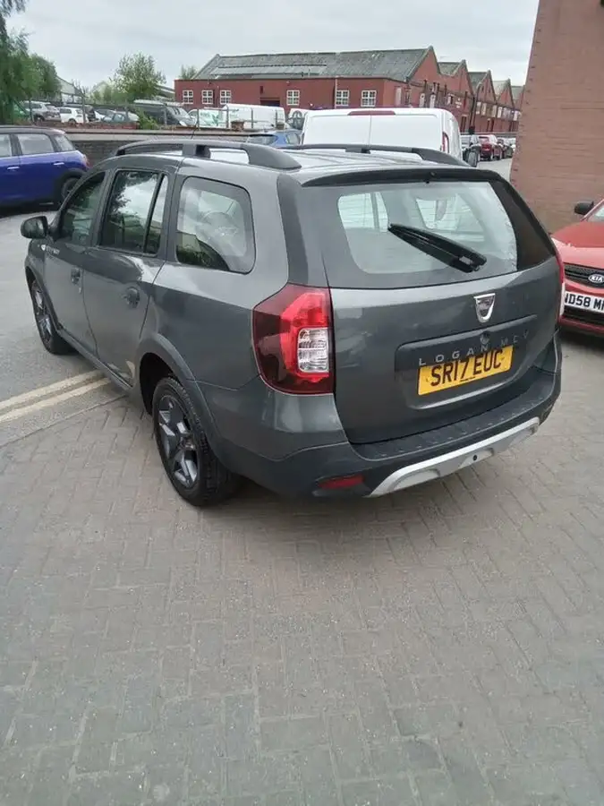 2017-dacia-logan-mcv-stepway-15dci-se-summit-big-3