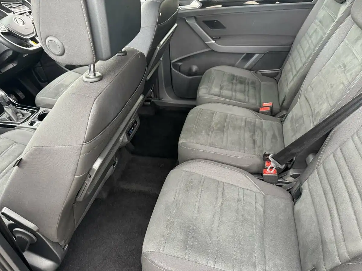 2021-volkswagen-touran-15-tsi-sel-dsg-big-30