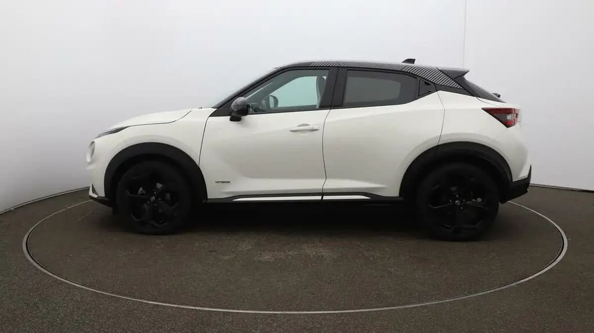 2022-nissan-juke-16-hybrid-premiere-edition-big-62
