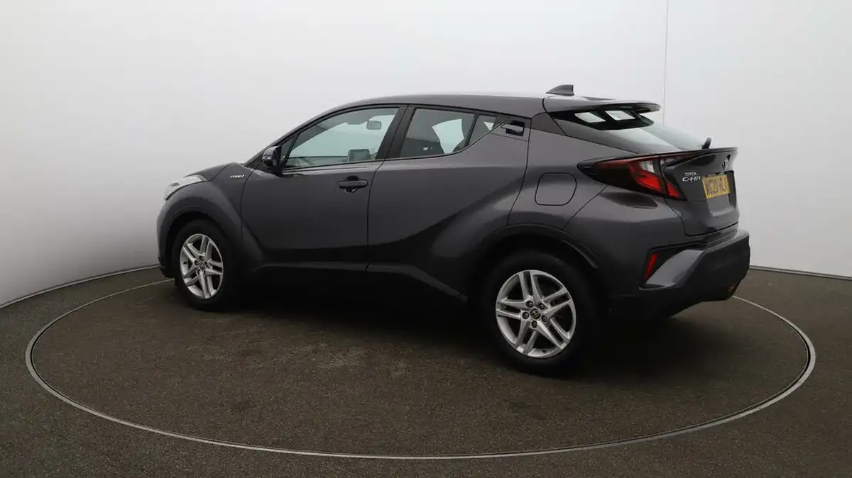 2020-toyota-c-hr-18-vvt-i-icon-parking-pack-big-35