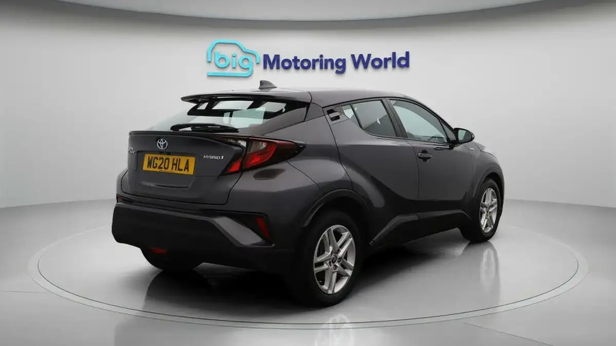 2020-toyota-c-hr-18-vvt-i-icon-parking-pack-big-7