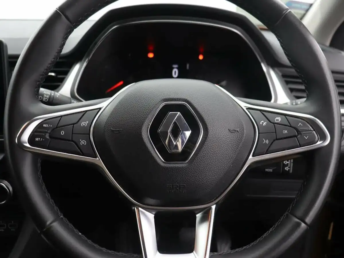 2021-renault-captur-10-tce-iconic-edition-big-37