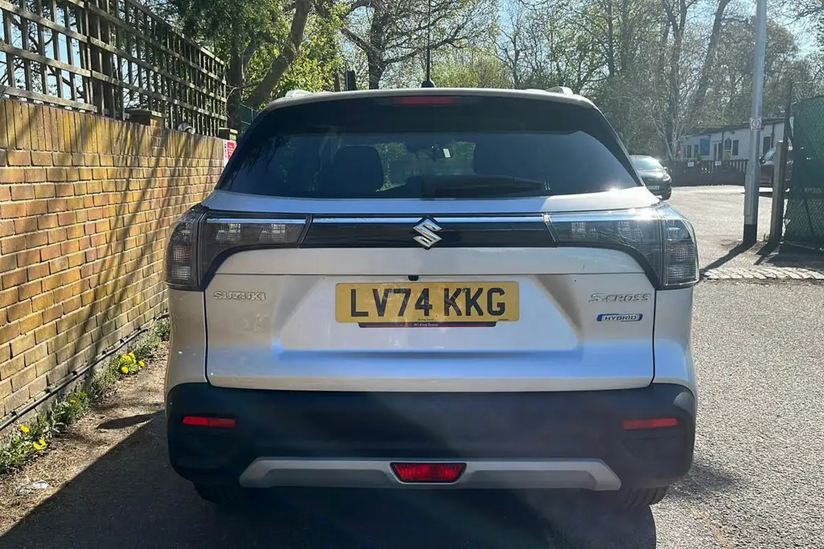 2024-suzuki-s-cross-14-boosterjet-motion-big-6