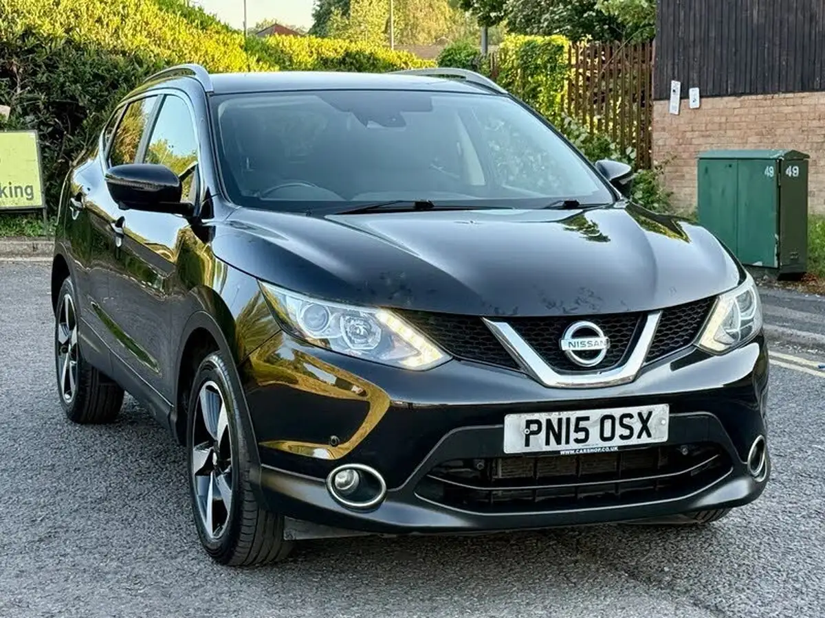 2015-nissan-qashqai-12-n-tec-big-21