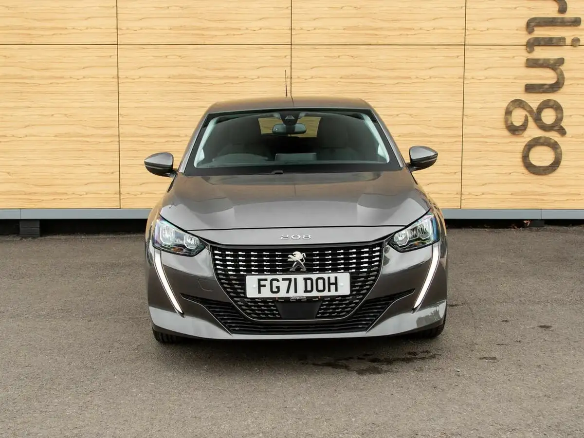 2021-peugeot-208-12-puretech-allure-premium-100bhp-big-4