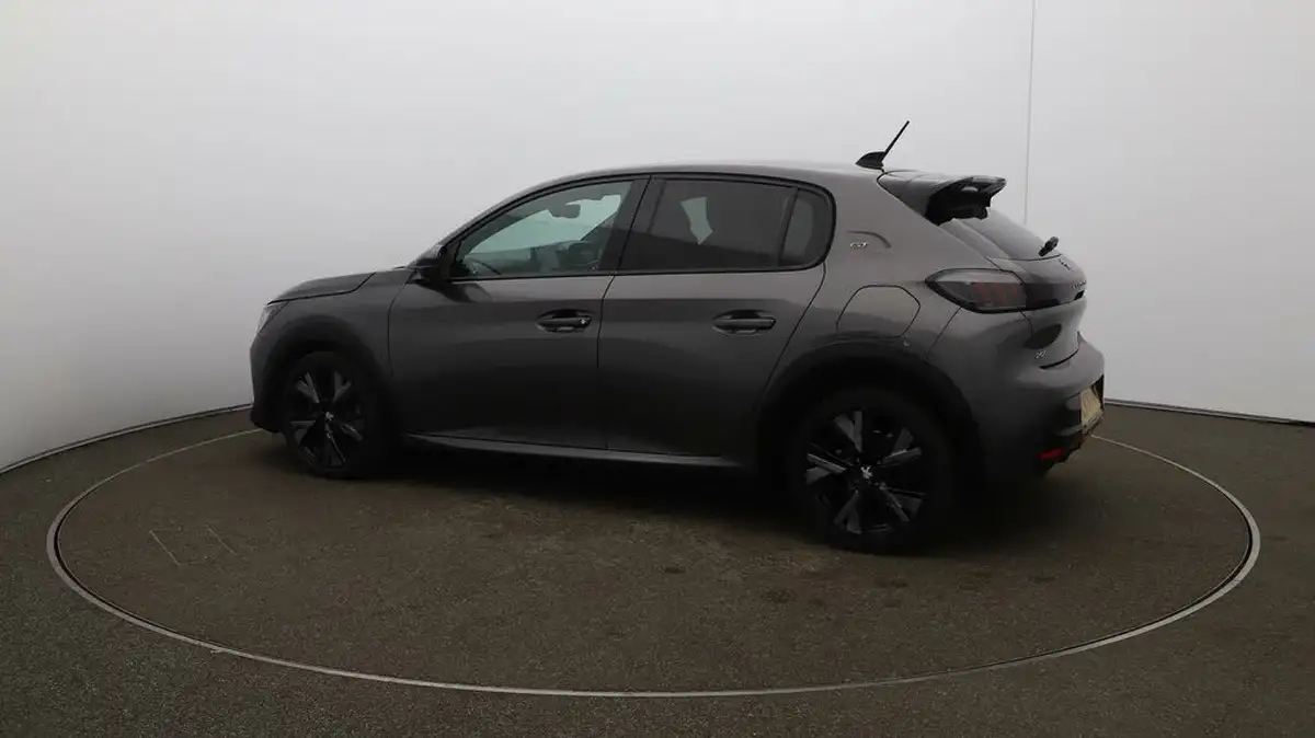 2021-peugeot-208-12-puretech-gt-100bhp-eat8-big-47
