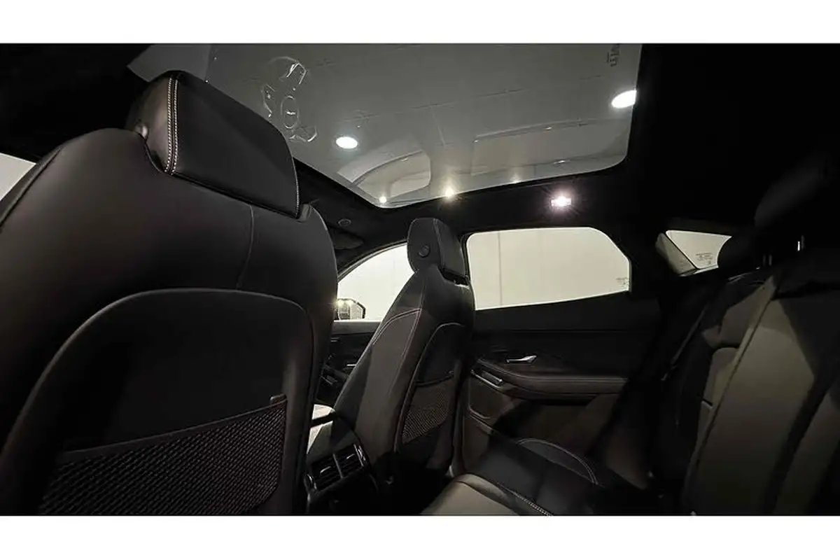 2023-jaguar-e-pace-15-p300e-r-dynamic-black-big-26