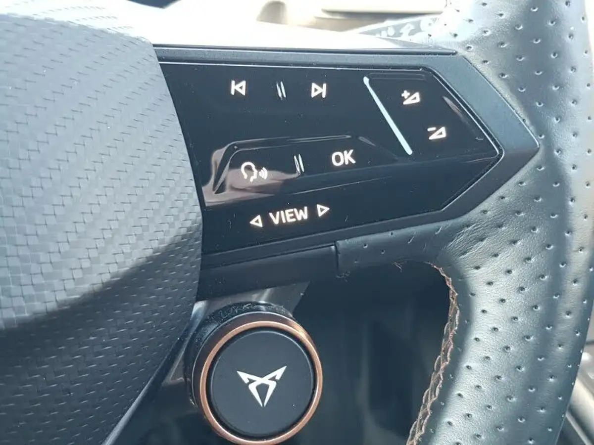2022-cupra-born-e-v3-230ps-77kwh-e-boost-big-15